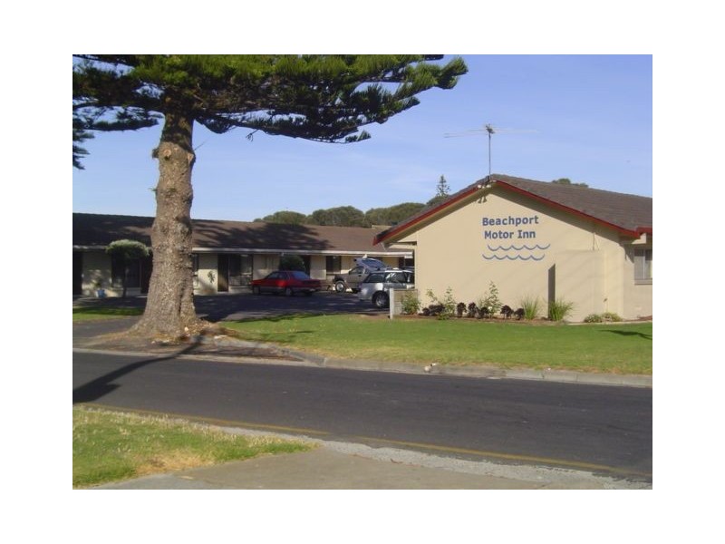 13 Railway Terrace, Beachport SA 5280