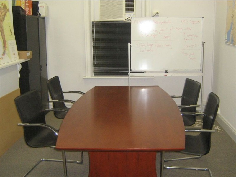 12 Eton Road, Keswick SA 5035