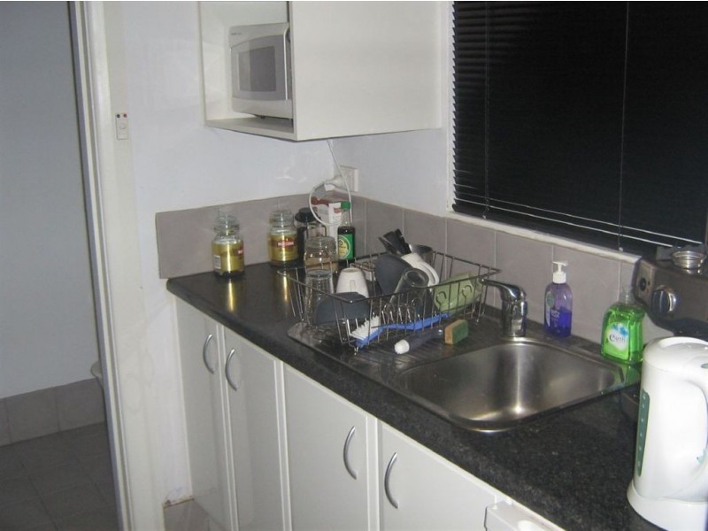 12 Eton Road, Keswick SA 5035