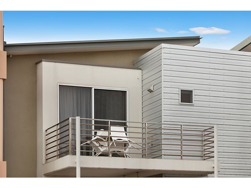 2/6 Hurtle Parade, Mawson Lakes SA 5095