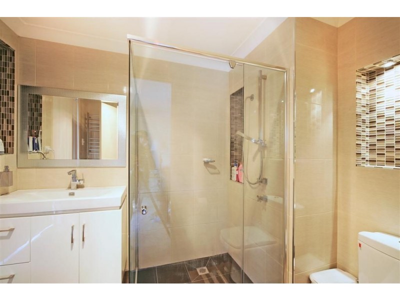 West Hoxton NSW 2171