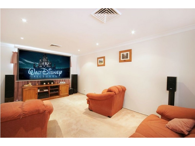 15 Ephraim Howe Place, Narellan Vale NSW 2567