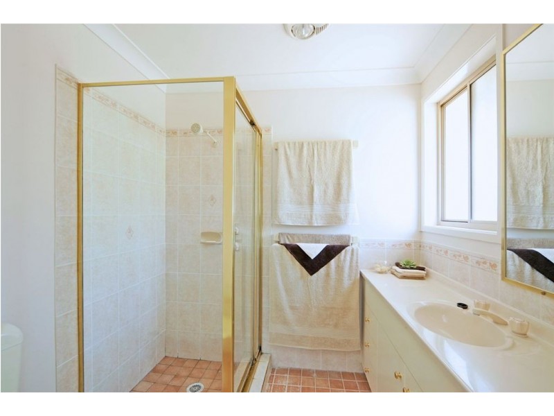 15 Ephraim Howe Place, Narellan Vale NSW 2567