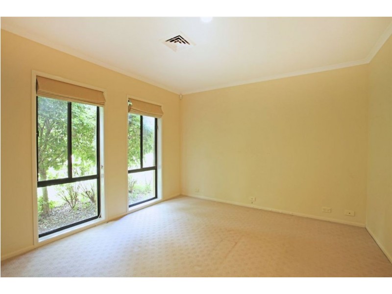 10 Harrington Parkway, Harrington Park NSW 2567