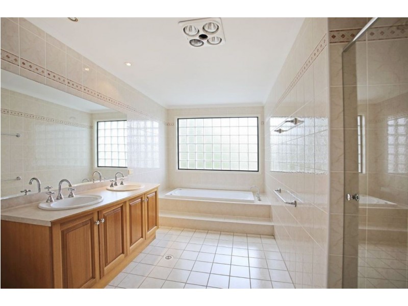 10 Harrington Parkway, Harrington Park NSW 2567