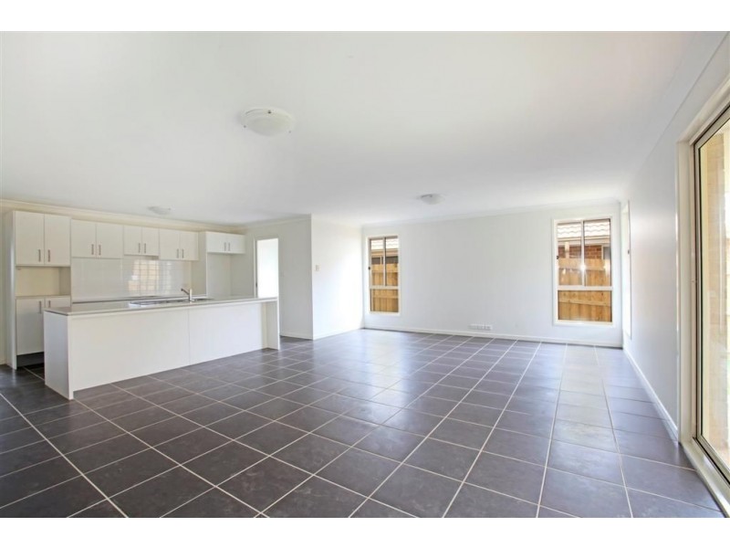 Elderslie NSW 2570