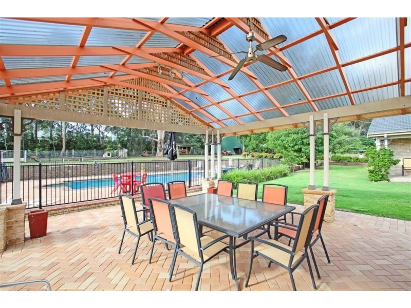 10 Cawdor Farms Road, Grasmere NSW 2570