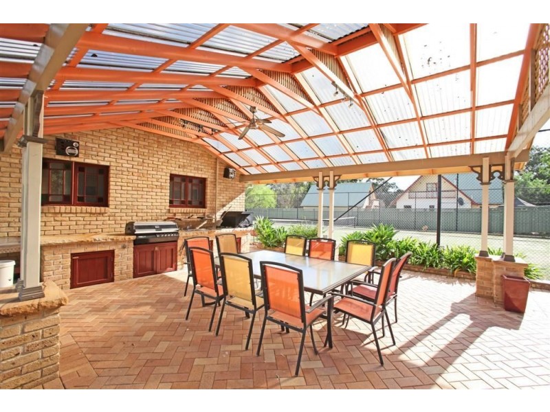 10 Cawdor Farms Road, Grasmere NSW 2570
