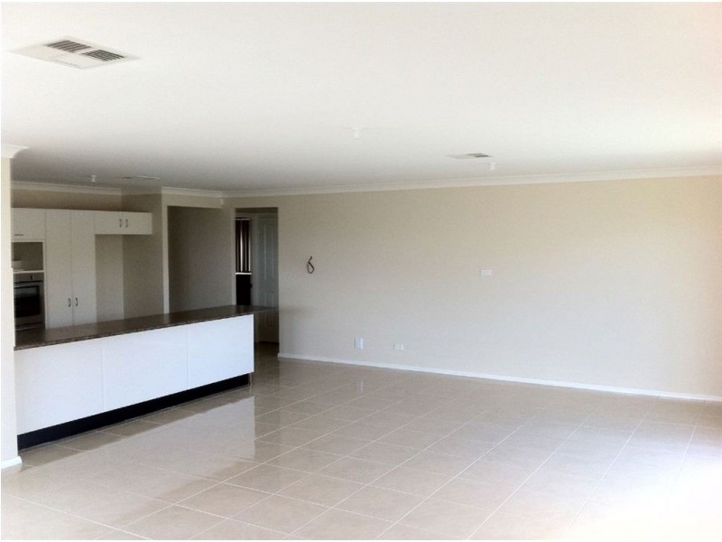 43 Beechey Street, Oran Park NSW 2570