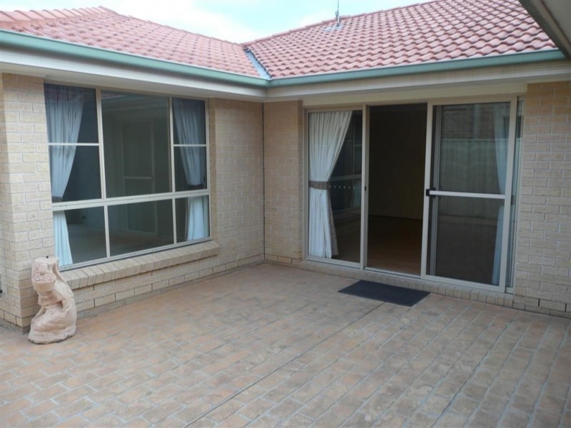 20 Lincoln Grove, Harrington Park NSW 2567