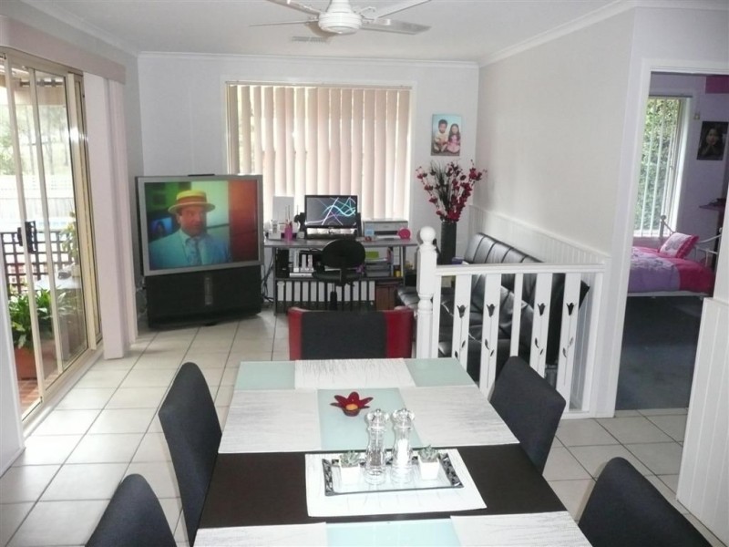 12 Mary Anne Close, Mount Annan NSW 2567