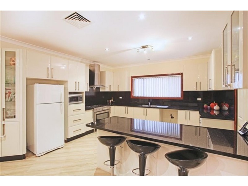 West Hoxton NSW 2171