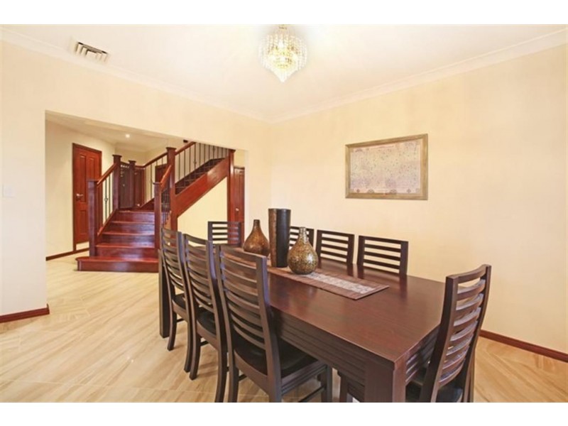 West Hoxton NSW 2171