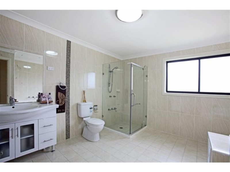 West Hoxton NSW 2171