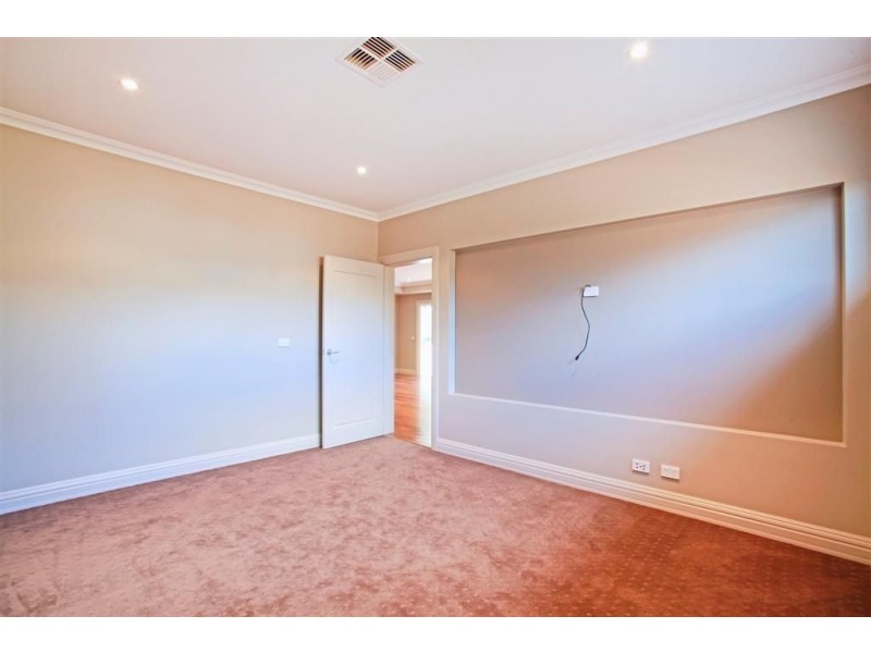 Camden NSW 2570