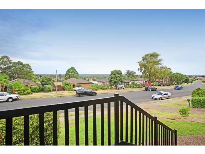 14 Othello Avenue, Rosemeadow NSW 2560
