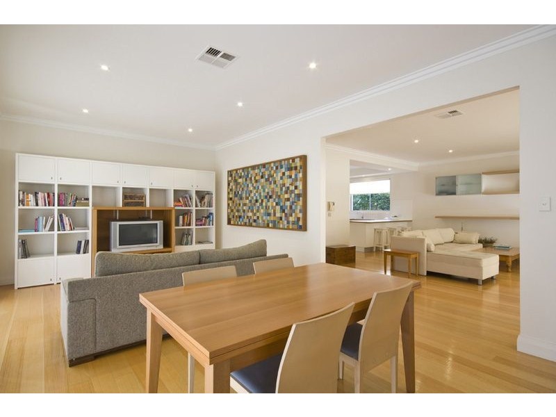 12 Barrack Circuit, Macquarie Links NSW 2565