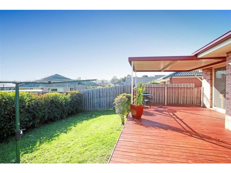 15 Brookview Street, Currans Hill NSW 2567