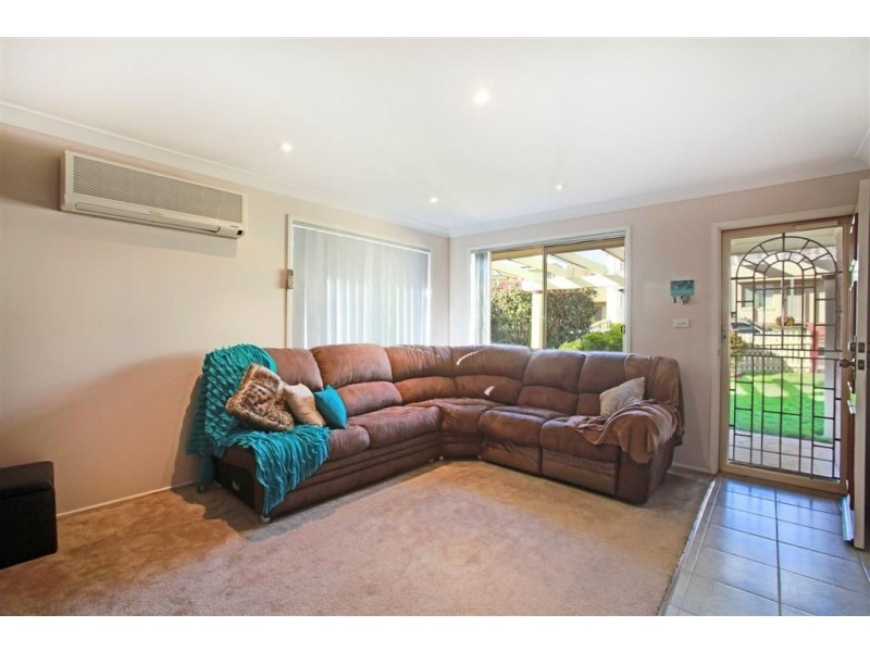 15 Brookview Street, Currans Hill NSW 2567