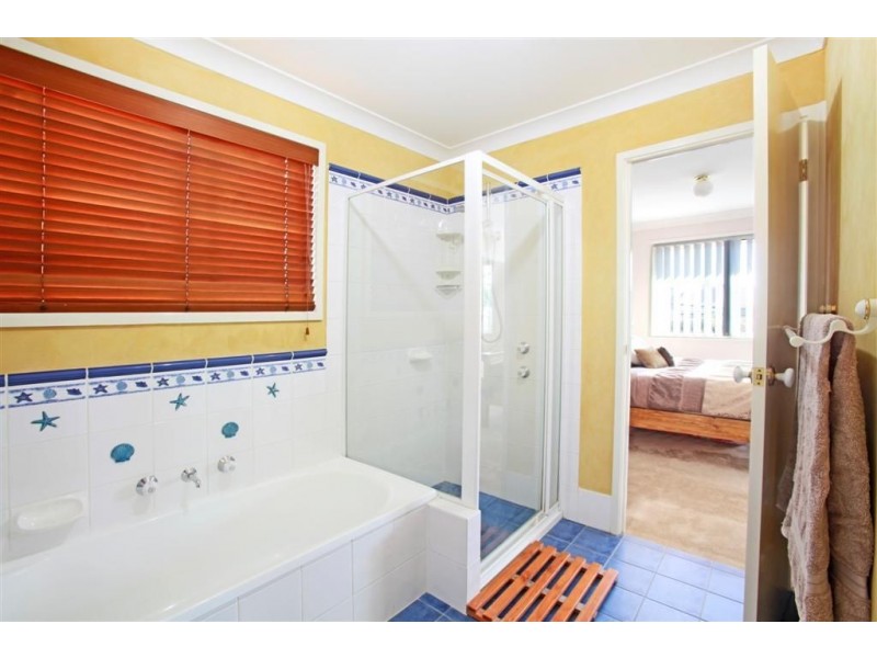 15 Brookview Street, Currans Hill NSW 2567