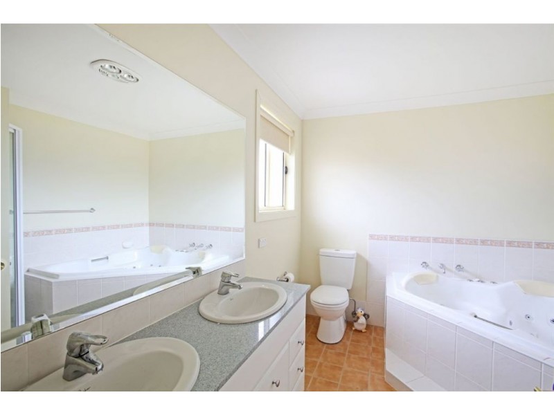Elderslie NSW 2570