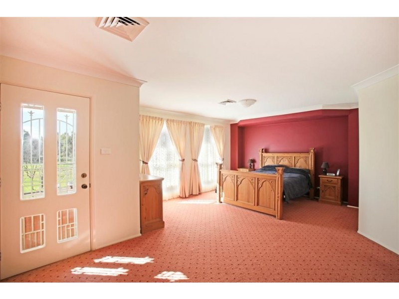 14 Minell Court, Harrington Park NSW 2567