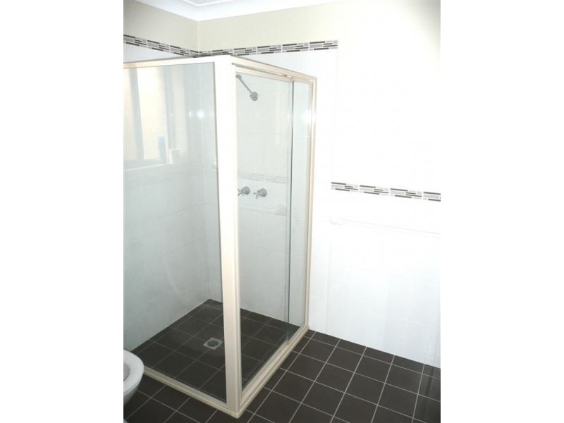 6 Folkes Way, Elderslie NSW 2570