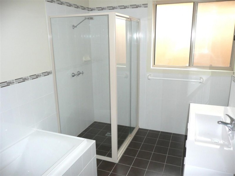 6 Folkes Way, Elderslie NSW 2570