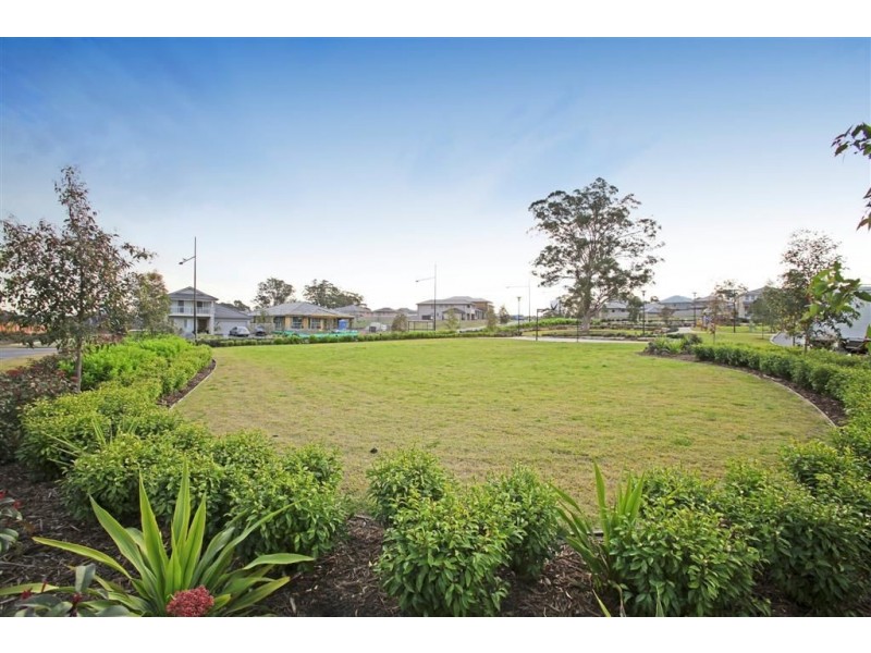 8 McCullum Link, Harrington Park NSW 2567
