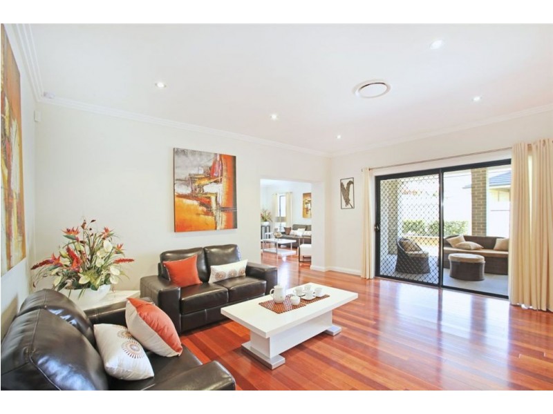 249 Mount Annan Drive, Mount Annan NSW 2567