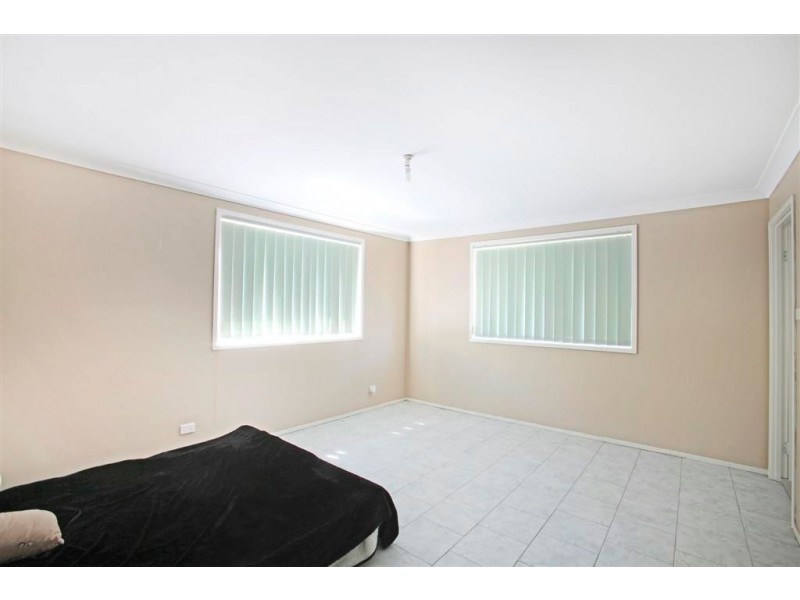 7 Smith Place, Mount Annan NSW 2567