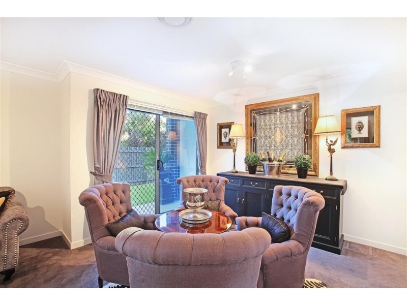 8 Glenbrae Drive, Harrington Park NSW 2567