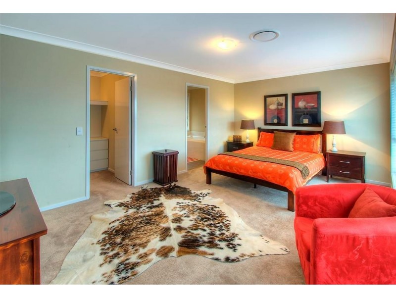 86 Minorca Circuit, Spring Farm NSW 2570