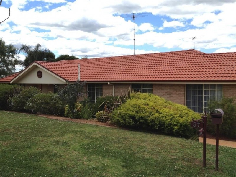 37 Meehan Terrace, Harrington Park NSW 2567