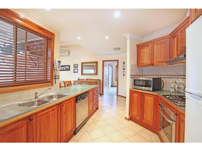 9 Bridle Avenue, Currans Hill NSW 2567