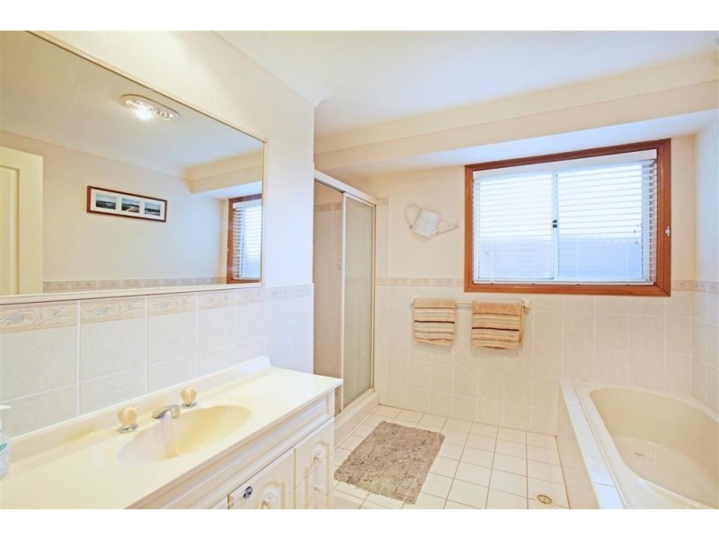 9 Bridle Avenue, Currans Hill NSW 2567