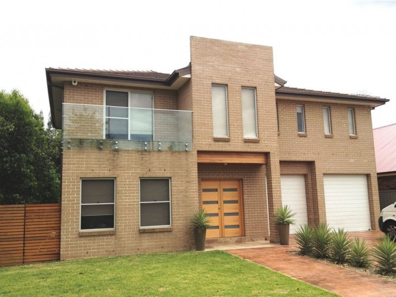 6 Lockhart Court, Harrington Park NSW 2567