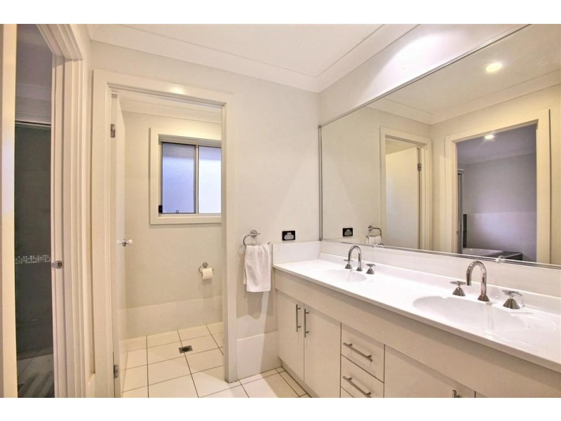 3 Callaway Avenue, Campbelltown NSW 2560