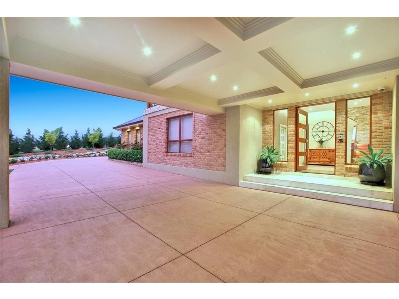 3 Towra Court, Harrington Park NSW 2567