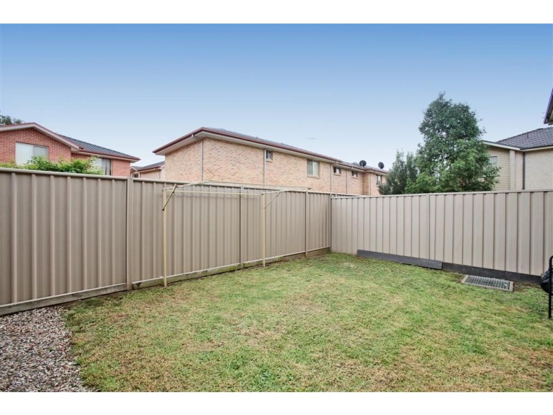 10/12 Pine Road, Casula NSW 2170