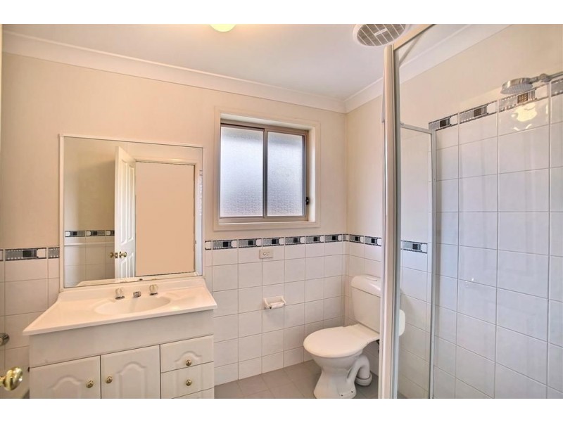 10/12 Pine Road, Casula NSW 2170