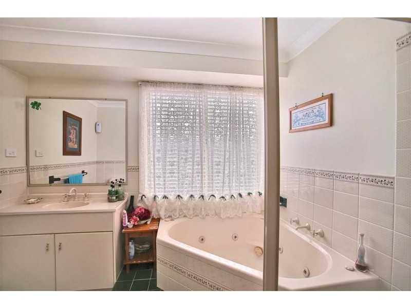 17 Parson Place, Harrington Park NSW 2567
