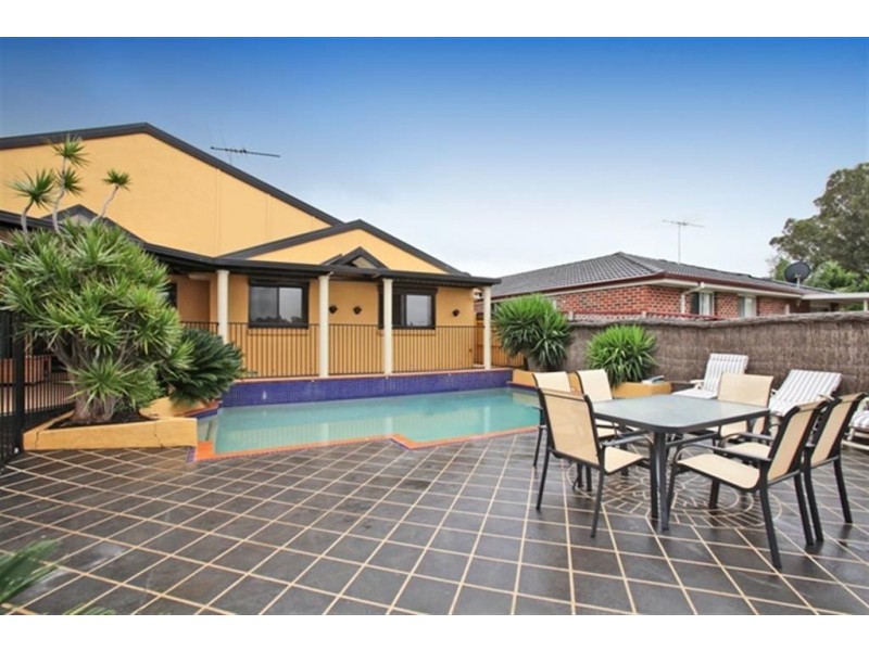 16 Phoenix Place, Narellan Vale NSW 2567