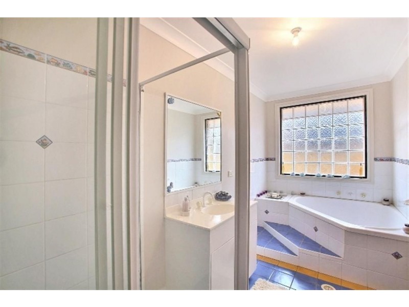 16 Phoenix Place, Narellan Vale NSW 2567