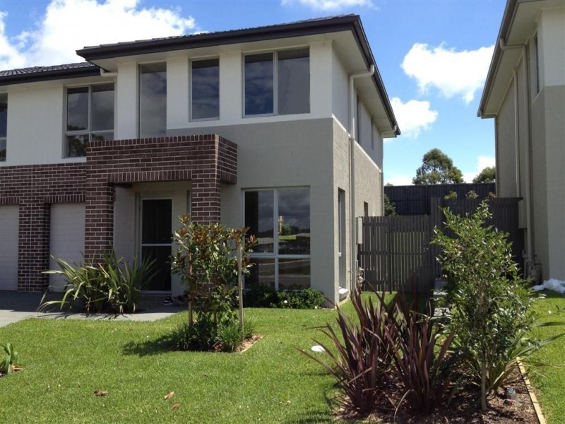 325 Bandara Circuit, Spring Farm NSW 2570