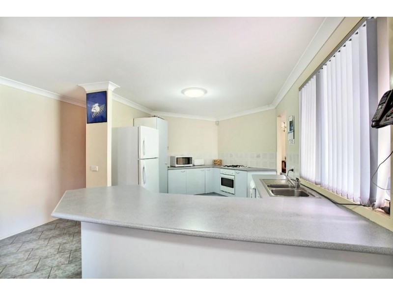 6 Macleay Court, Harrington Park NSW 2567
