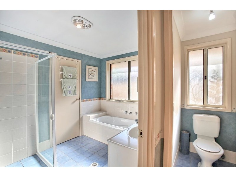 10 Inglis Court, Harrington Park NSW 2567