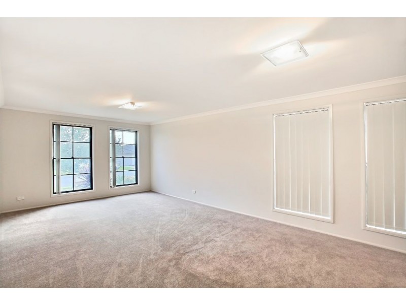 9 Bradley Drive, Harrington Park NSW 2567