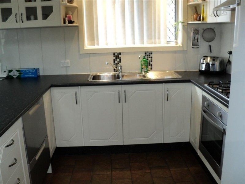 19 Abelia Ave, Para Vista SA 5093