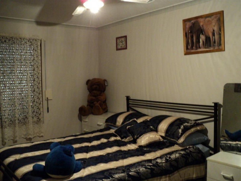 2 Myrtle Court, Parafield Gardens SA 5107